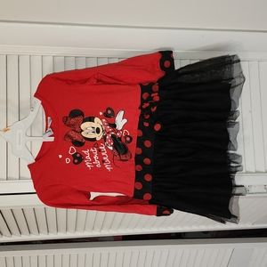 Minnie Mouse red dress with tulle skirt and bow, Size 3T